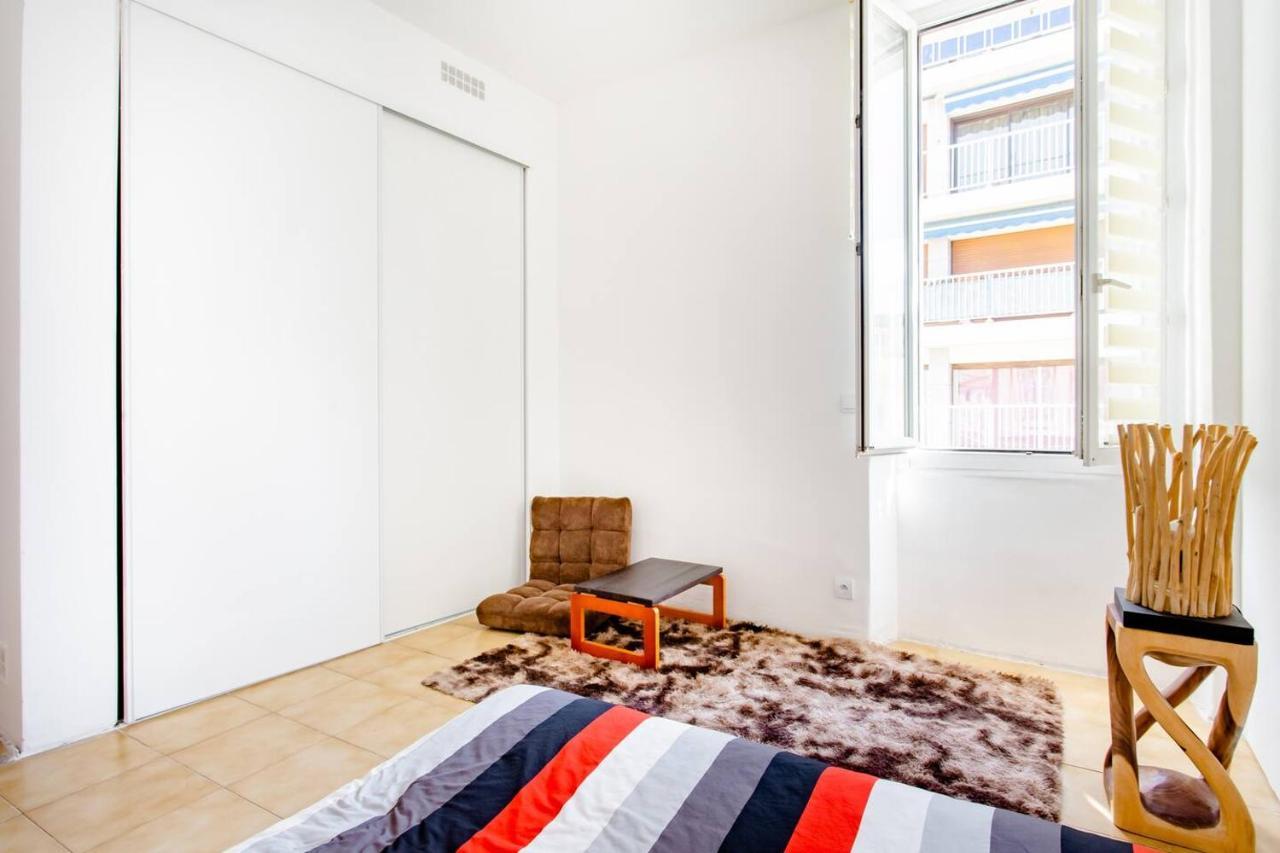 Room Rental In Apartment In Marsylia Zewnętrze zdjęcie